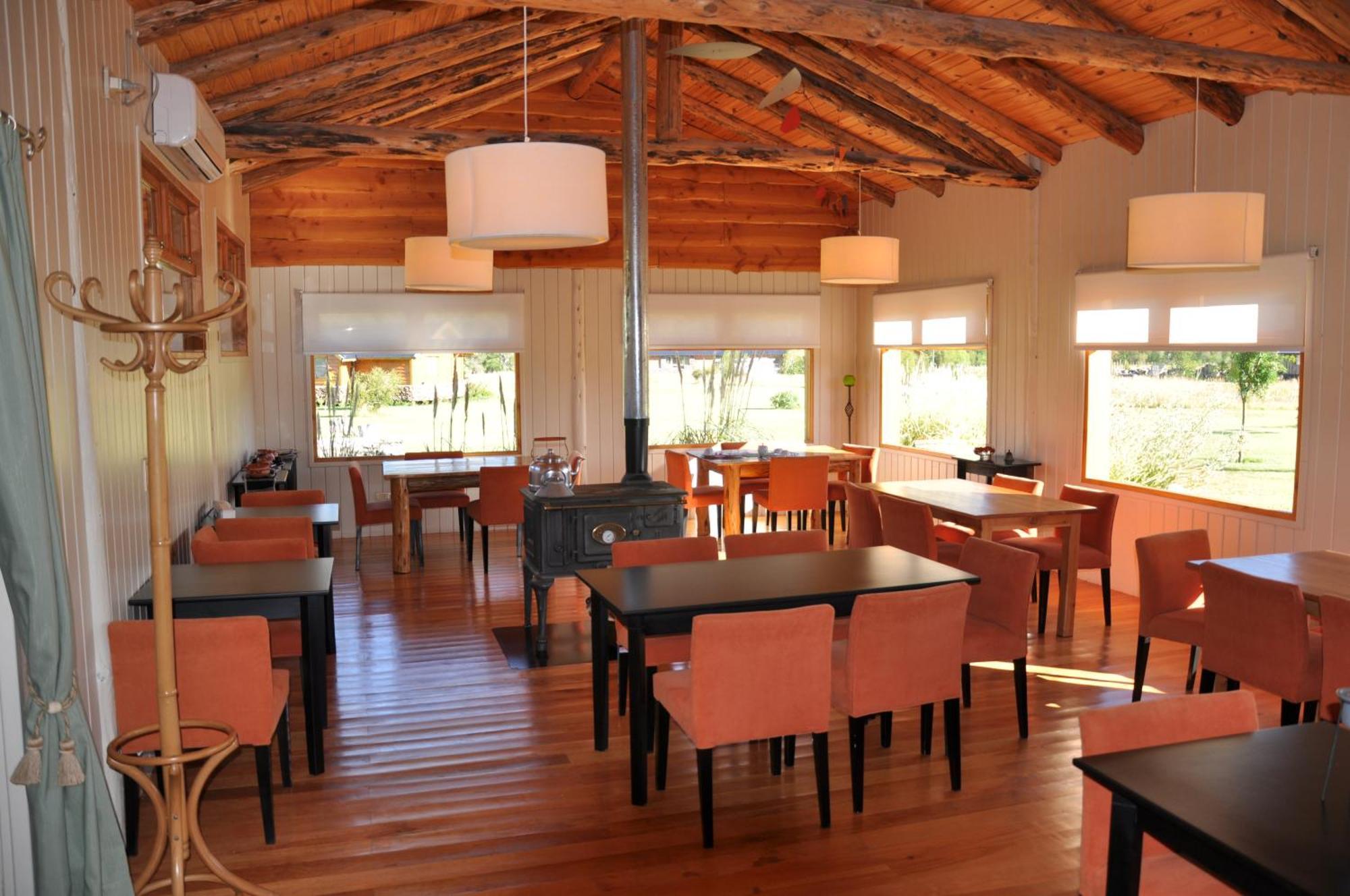 Hosteria Ruca Kitai Villa Lago Rivadavia Exterior foto